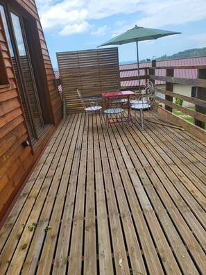 Outdoor dining - Chalet en A de la Motte-fanjas (La Motte-Fanjas)