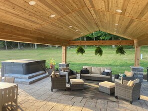 Terrace/patio - Modern cabin with hot tub, 60 acres with elk views, at the top of Winslow Hill (Benezette)