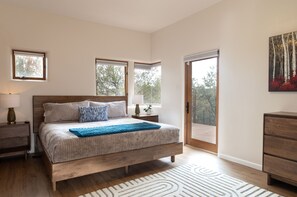 6 Schlafzimmer, Bügeleisen/Bügelbrett, kostenloses WLAN, Bettwäsche