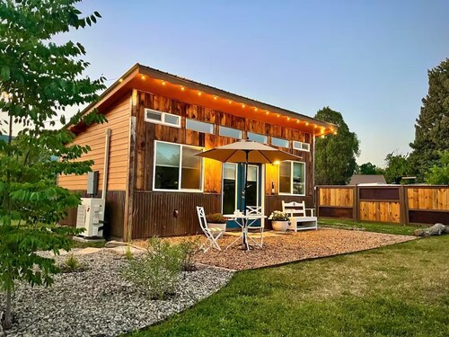 Starlight Studio- Quiet & Peaceful , Beautiful Mt Views!