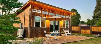 Starlight Studio- Quiet & Peaceful , Beautiful Mt Views!