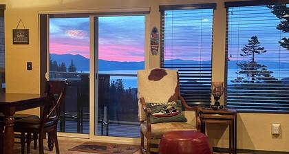 Stunning Tahoe View Condo - A Haven Near Heavenly!