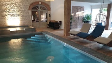 Indoor pool, outdoor pool