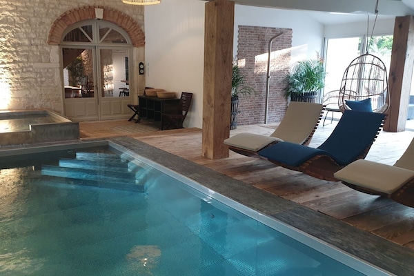 Piscina coperta, piscina all'aperto