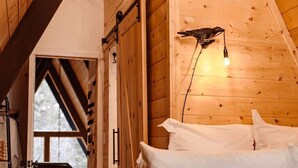 2 soverom, strykejern/-brett, reiseseng for barn og wi-fi (inkludert)
