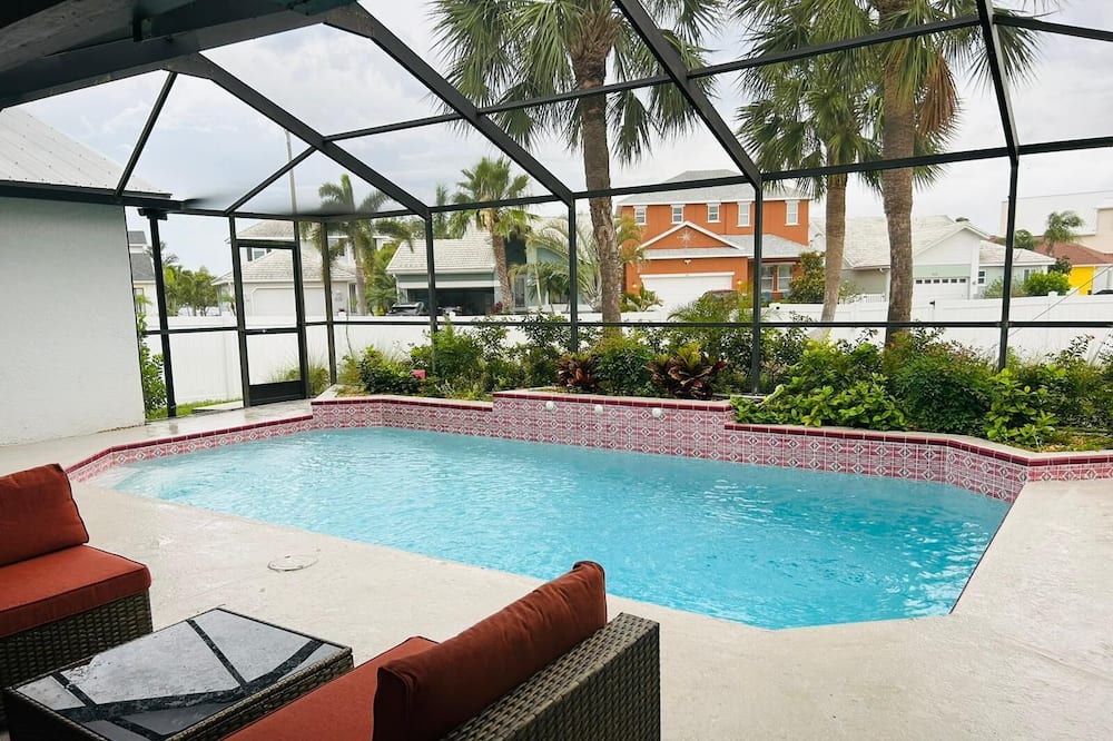 Apollo Beach Private vacation home