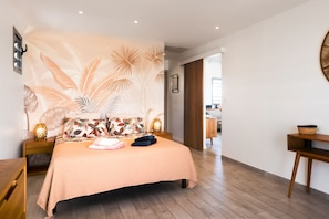 4 bedrooms, iron/ironing board, travel crib, free WiFi