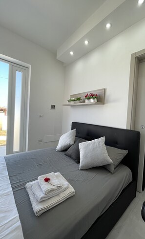 Quarto casal ou duplo conforto | Quartos à prova de som, Wi-Fi de cortesia