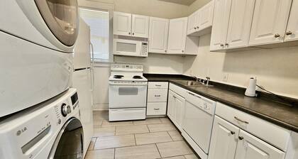 A cute fully furnished place to stay in Memphis