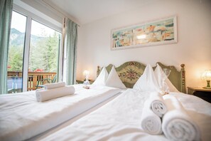 Caja de seguridad en la habitación, wifi gratis y ropa de cama 