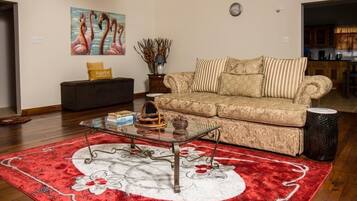 Family Villa | Living area