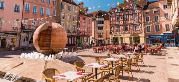 Restauration extérieure