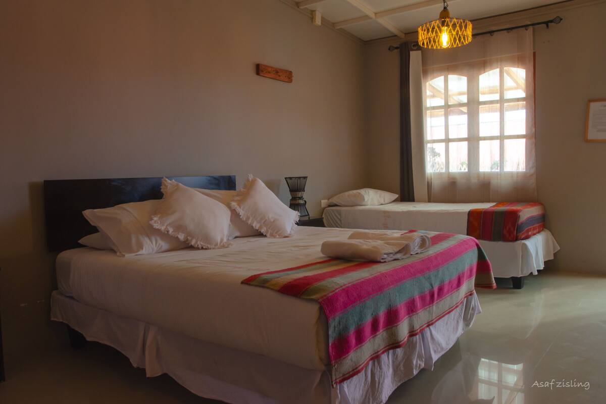 Family Cabin, 1 Bedroom, Courtyard View | WiFi (free), individually decorated, individually furnished, bed sheets