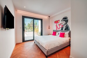 4 quartos, ferros/tábuas de passar roupa, Wi-Fi, roupa de cama