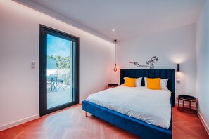 4 chambres, fer et planche à repasser, Wi-Fi, literie fournie