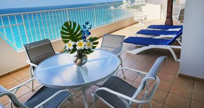 Huge Beach Front Penthouse