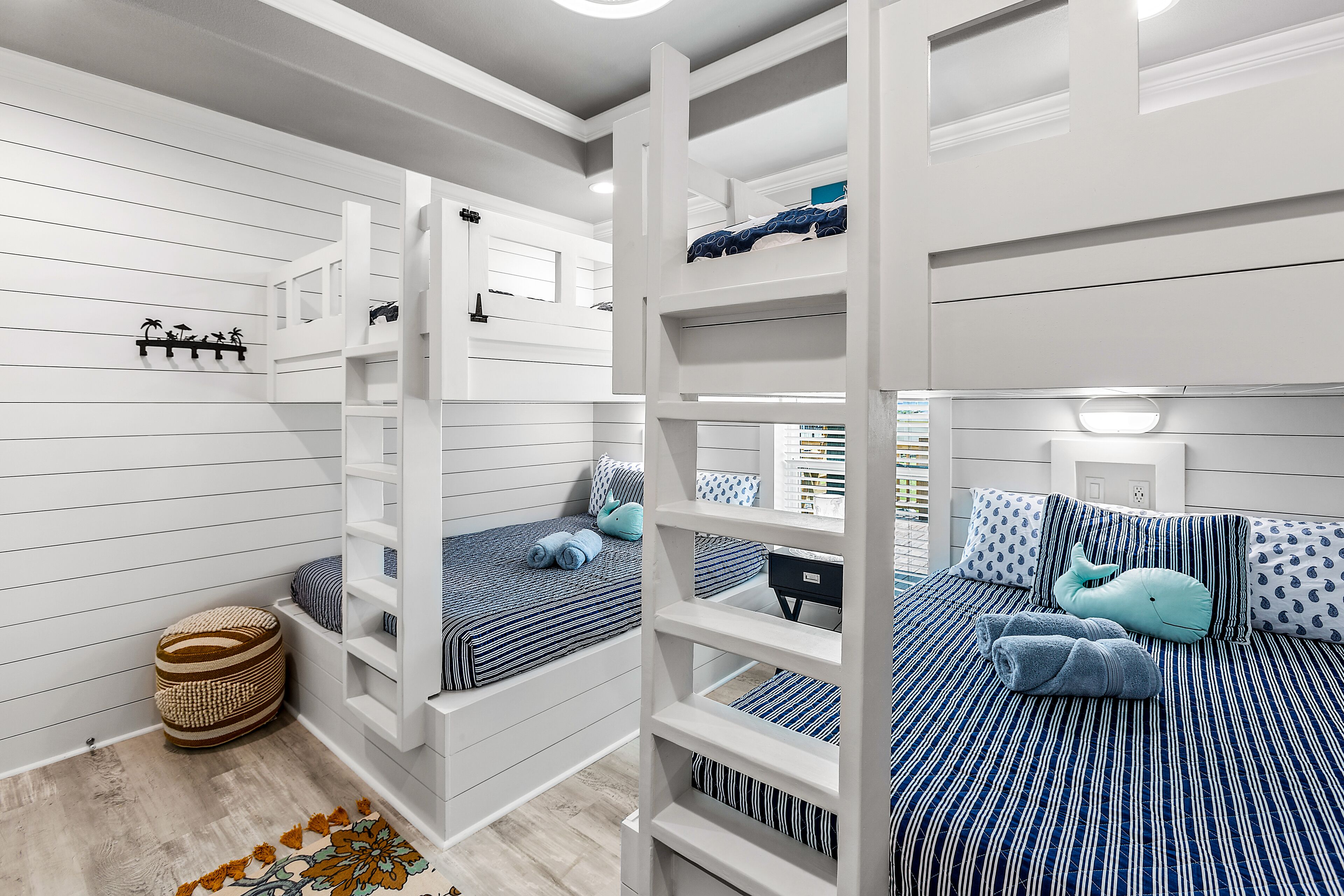 3 habitaciones, tabla de planchar con plancha y wifi gratis 