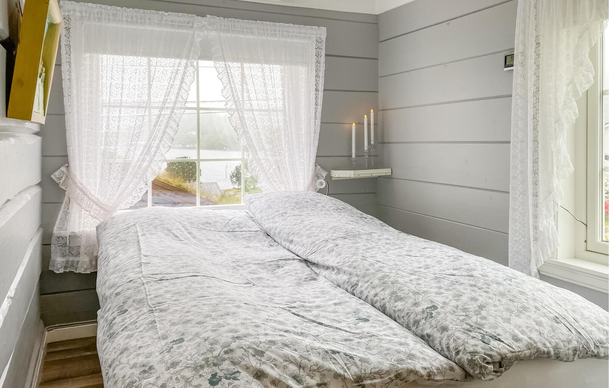 2 Schlafzimmer, Reisekinderbett, kostenloses WLAN, Bettwäsche