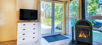Lovely home in Mirow OT Granzow with WiFi