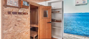 Cozy home in Grömitz with sauna