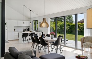 Interior - Gorgeous home in Stege with WiFi (Stege)