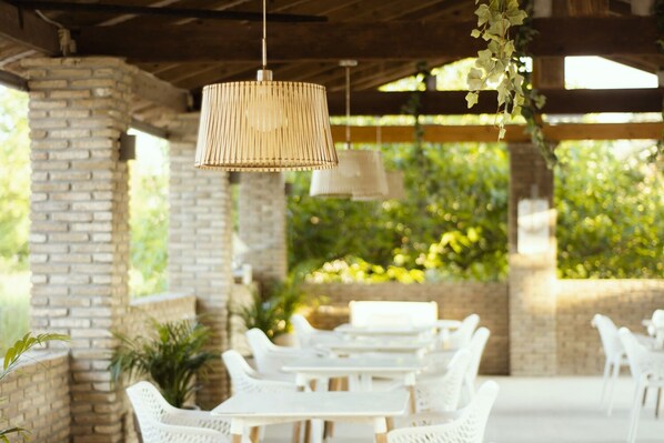 Restaurant - Parakladi Seaside Retreat (Corfu)