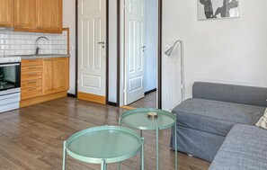 TV - Cozy apartment in Visby with WiFi (Visby)
