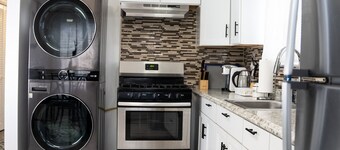 Fully Furnished Newly renovated 3 Bed 1Full Bath Single Family Home near Airport