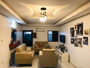 Smart TV - RESIDENCE ASHERHY (Abidjan)