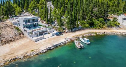 Stunning home in Blace