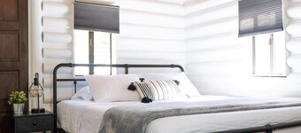 Hunters Lair Summary: