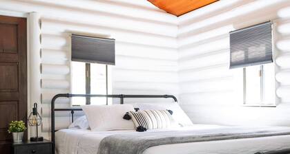 Hunters Lair Summary: