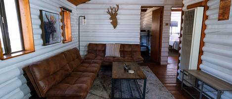 Fernseher, Kamin, Arbeitsbereiche