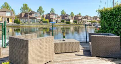 Tolles Haus mit 2 Schlafzimmern in Oude.