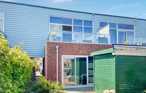 Exterior detail - 2 bedroom awesome home in Oude Tonge (Oude Tonge)