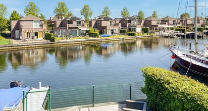 2 bedroom awesome home in Oude Tonge