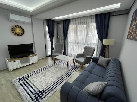 Standard Apartment | Living area