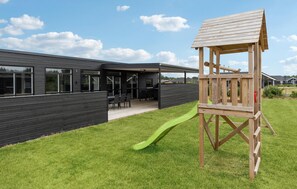 Children's area - Nice home in Nørre Nebel with kitchen (Nørre Nebel)