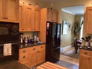 Private kitchen - Fully furnished executive home available Dec 1, 2023 thru April 30, 2024 (Hanover)