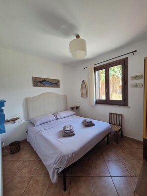 2 chambres, fer et planche à repasser, lit parapluie, Wi-Fi gratuit