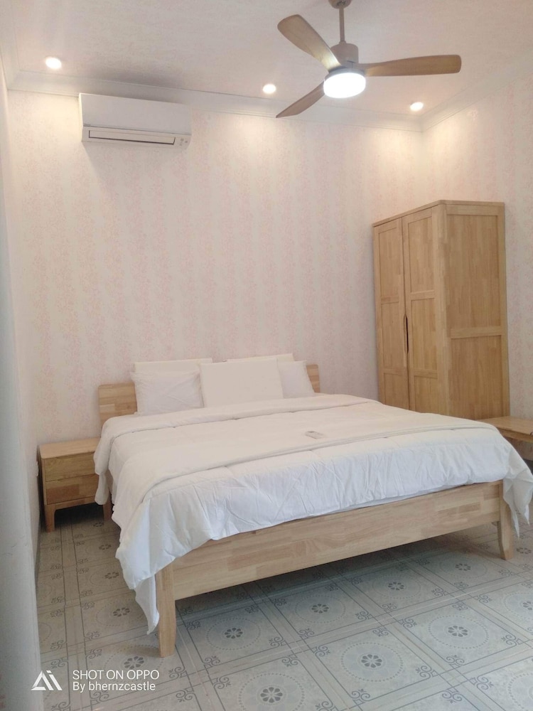 One of a kind in Zambales, Philippines, unique architectural design Botolan Vrbo