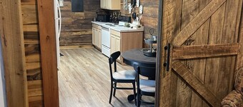 Mine Lick Creek Resort 128