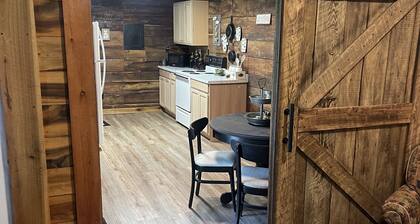 Mine Lick Creek Resort 128