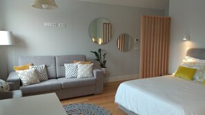 1 bedroom, iron/ironing board, WiFi, bed sheets - S Bento Boutique Apartment (Porto)