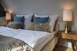 2 室のベッドルーム、アイロン / アイロン台、WiFi、ベッドシーツ