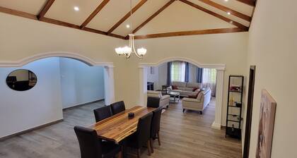 Short term stay for relaxing and comfortable getaway in Accra, Ghana