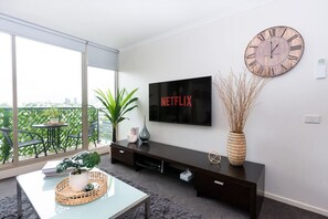 Interior - Skyline Oasis: City Retreat w/Pool, Views (Melbourne)