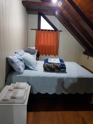 2 Schlafzimmer, Schreibtisch, kostenloses WLAN, Bettwäsche