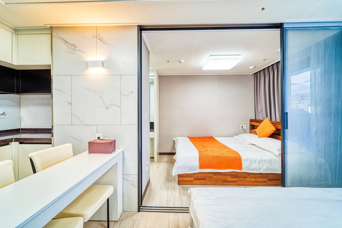 ห้องดีลักซ์ทวิน | พื้นที่ทำงานแบบใช้แล็ปท็อป, Wi-Fi ฟรี, ห้องพักตกแต่งอย่างมีเอกลักษณ์