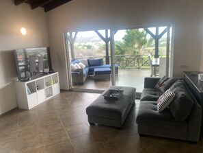 Smart-TV, Videospiele, Bücher, Drucker